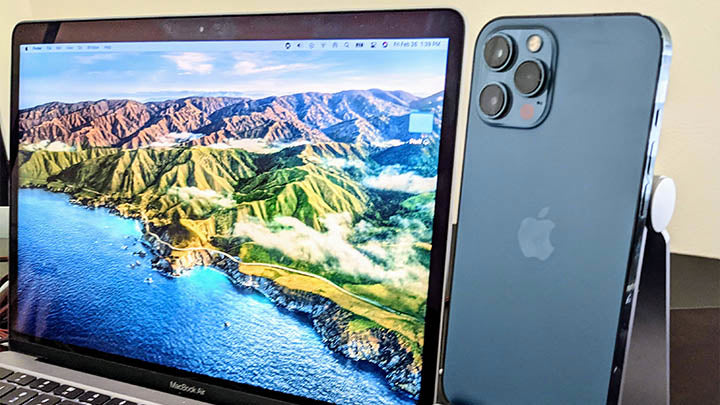 How to Connect iPhone with a Macbook